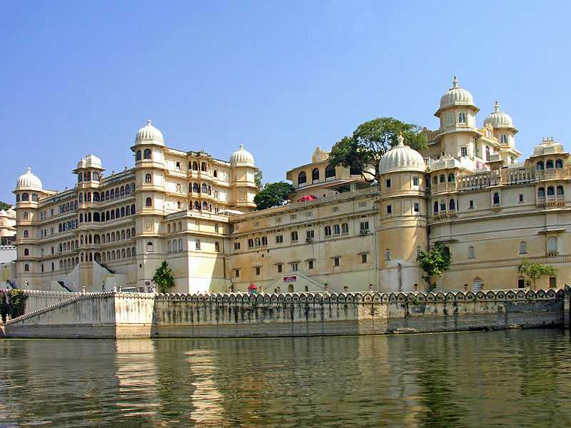 Day Trips to Nearby Forts and Villages of Udaipur